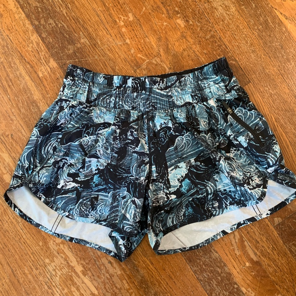 Lululemon shorts  size 8